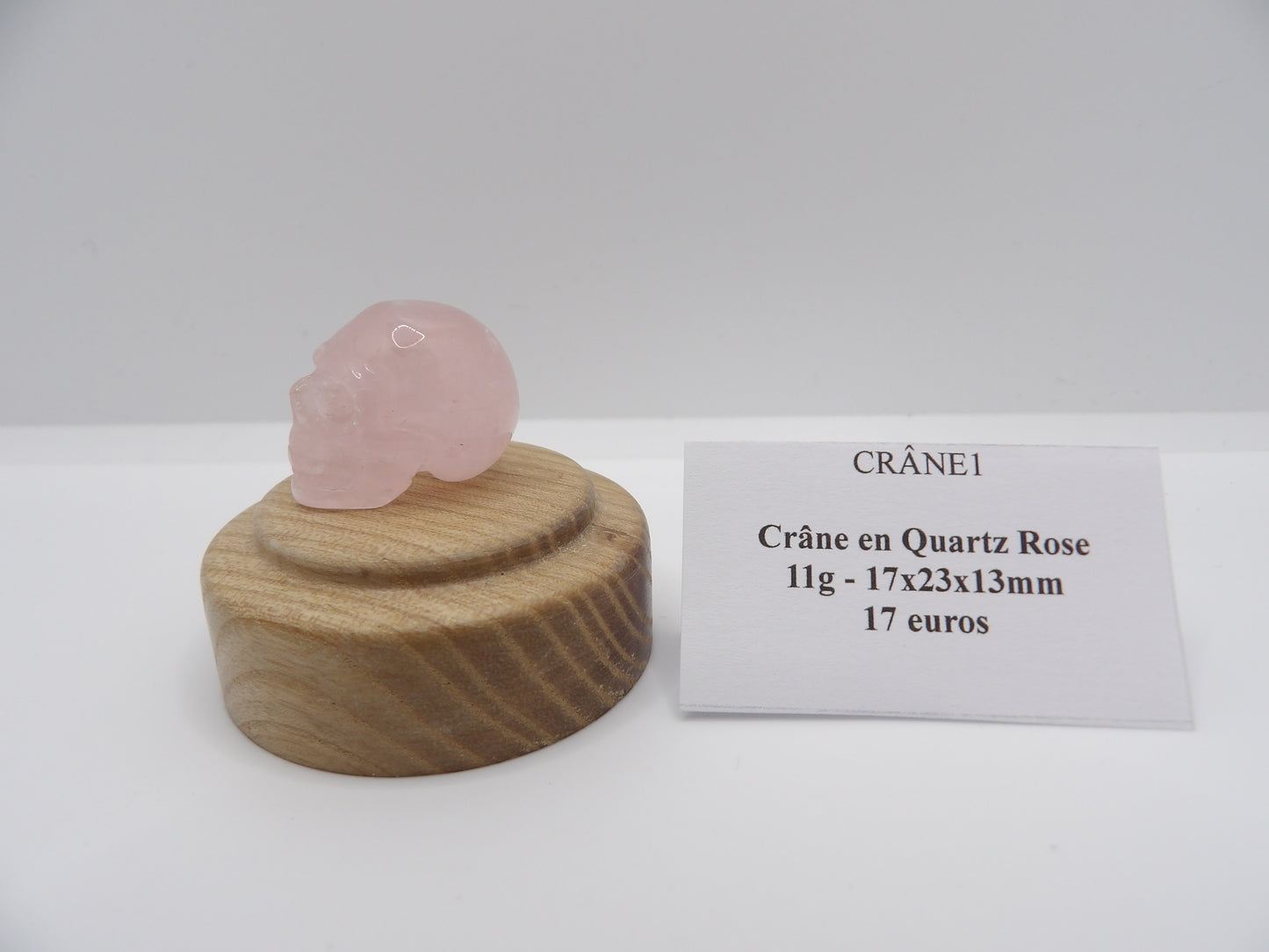 Crâne en Quartz Rose