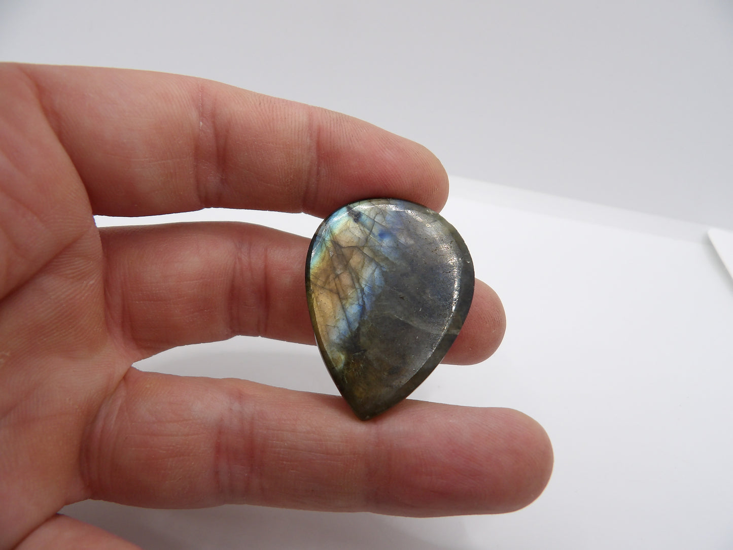 Cabochon Labradorite