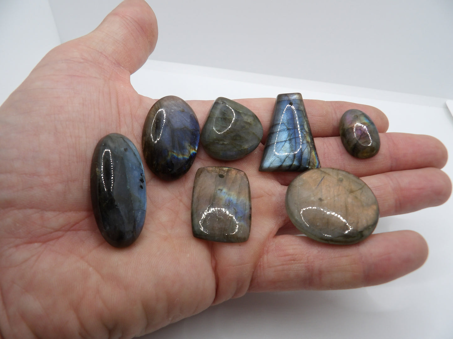 Cabochons Labradorite