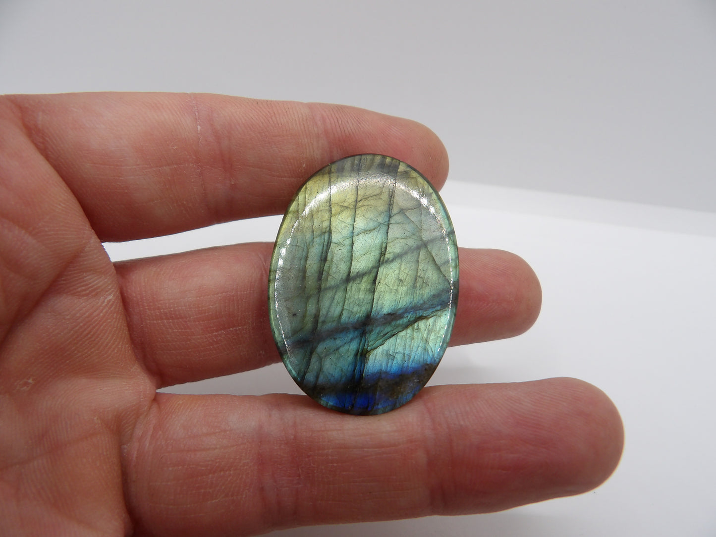 Cabochon Labradorite