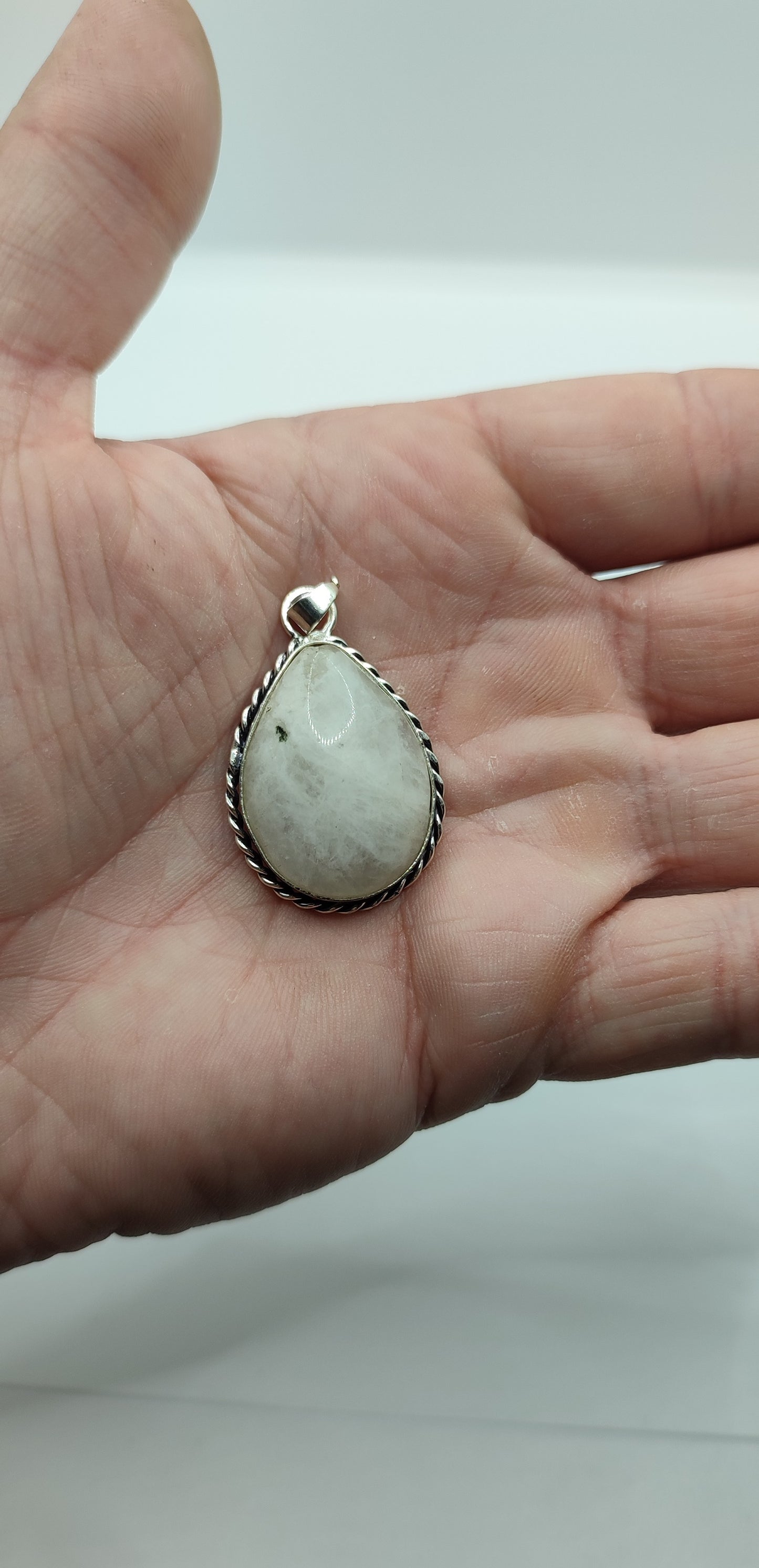 Pendentif Péristérite