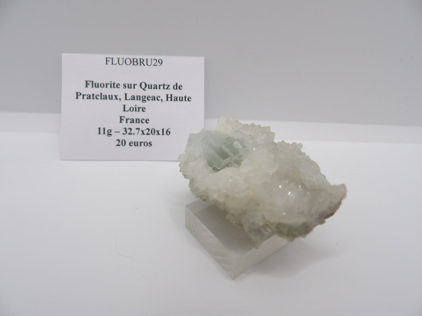 Fluorite sur Quartz