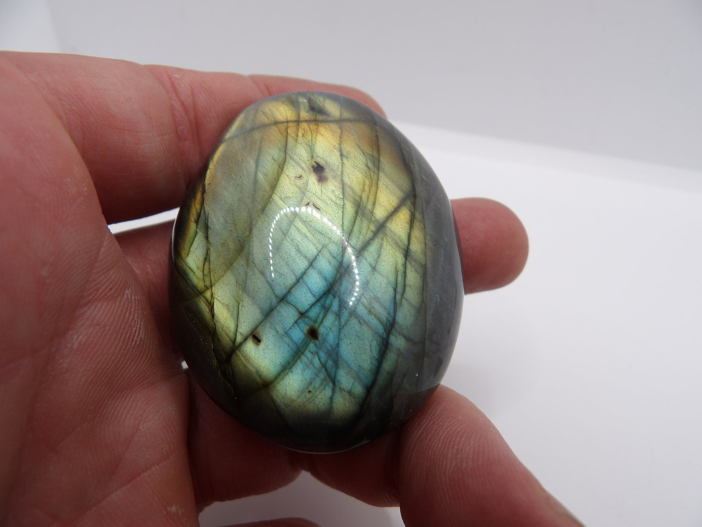 Galet de Labradorite