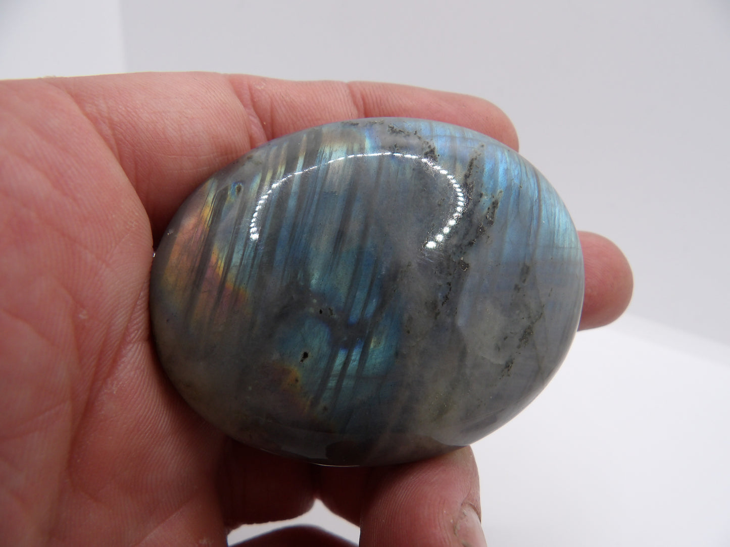 Galet de Labradorite