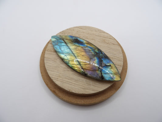 Cabochon Labradorite