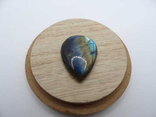 Cabochon Labradorite