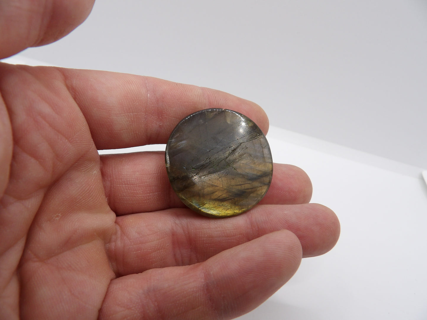 Cabochon Labradorite