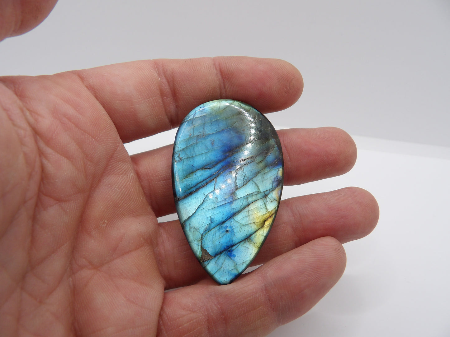 Cabochon Labradorite