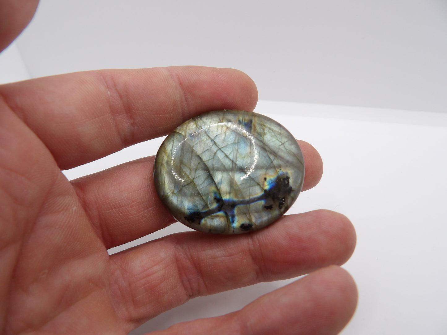 Cabochon Labradorite