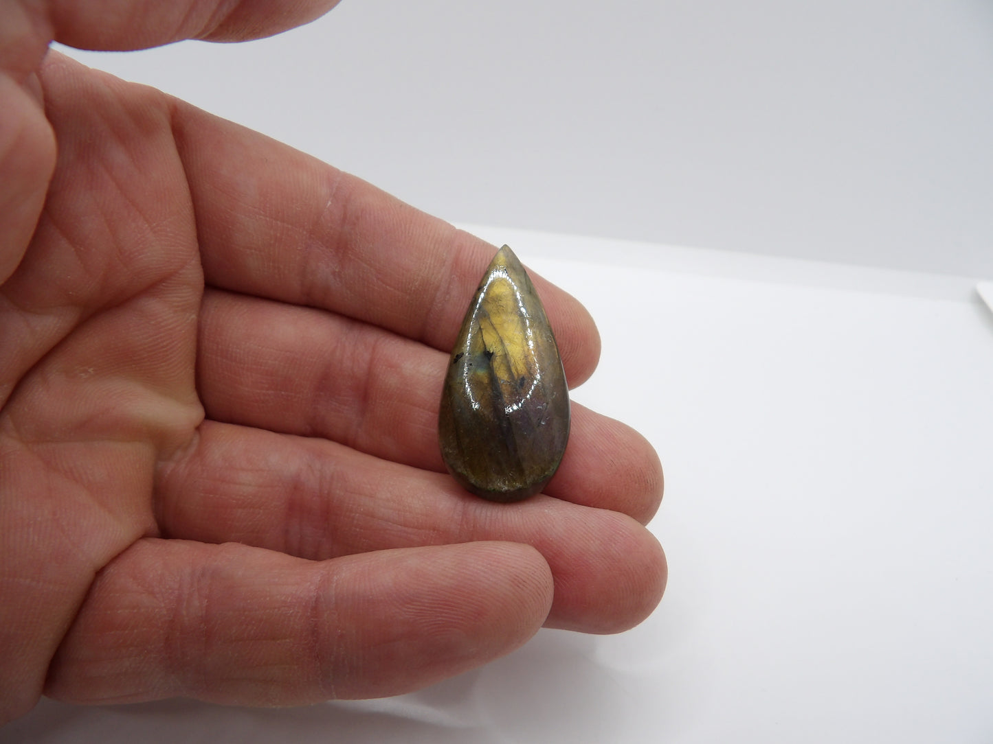 Cabochon Labradorite