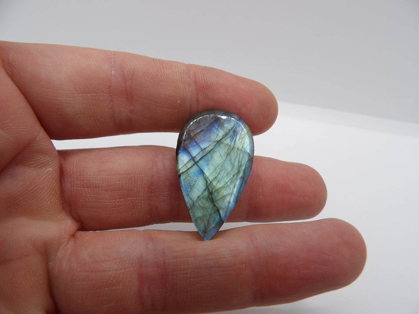 Cabochon Labradorite