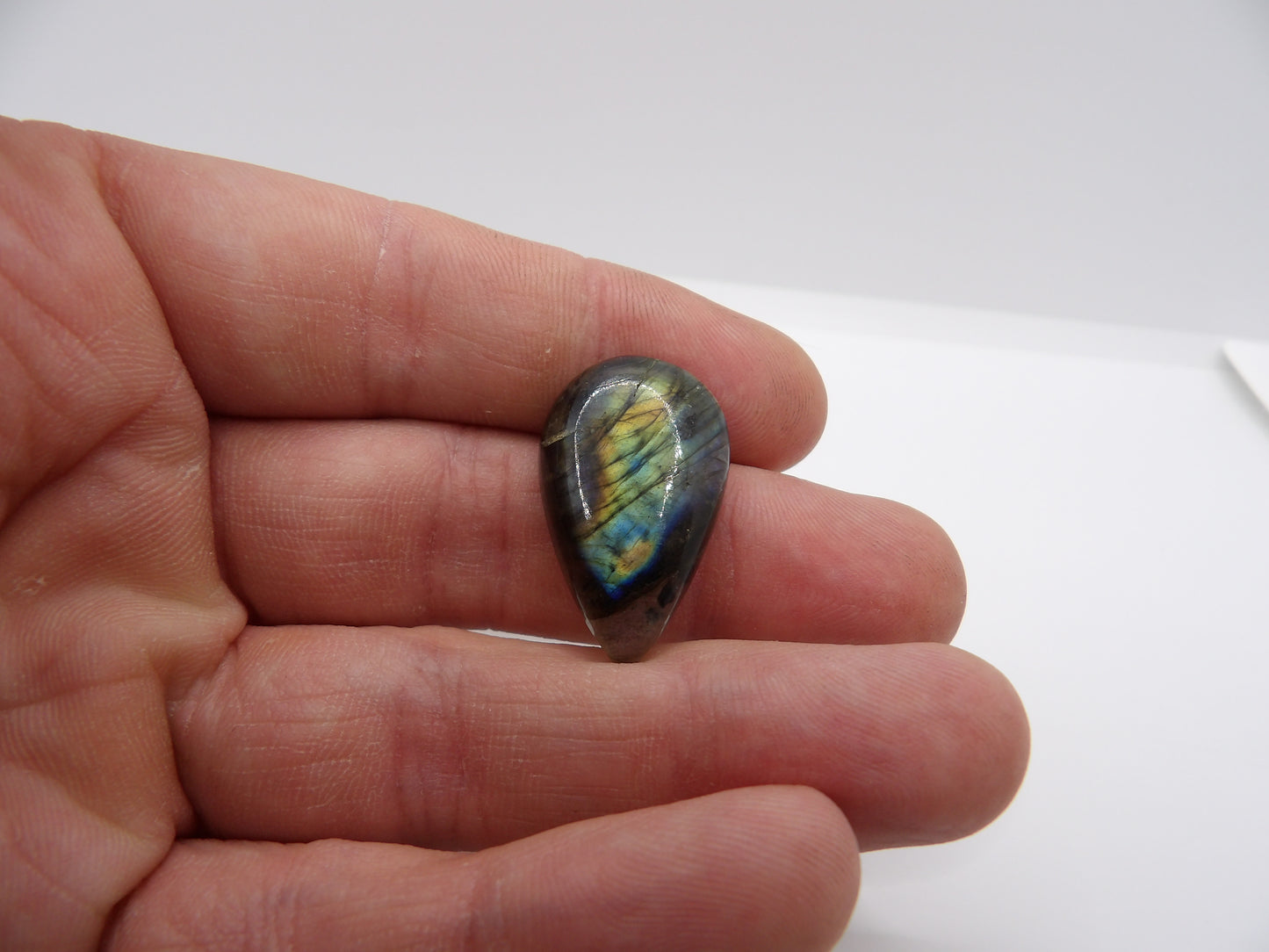 Cabochon Labradorite