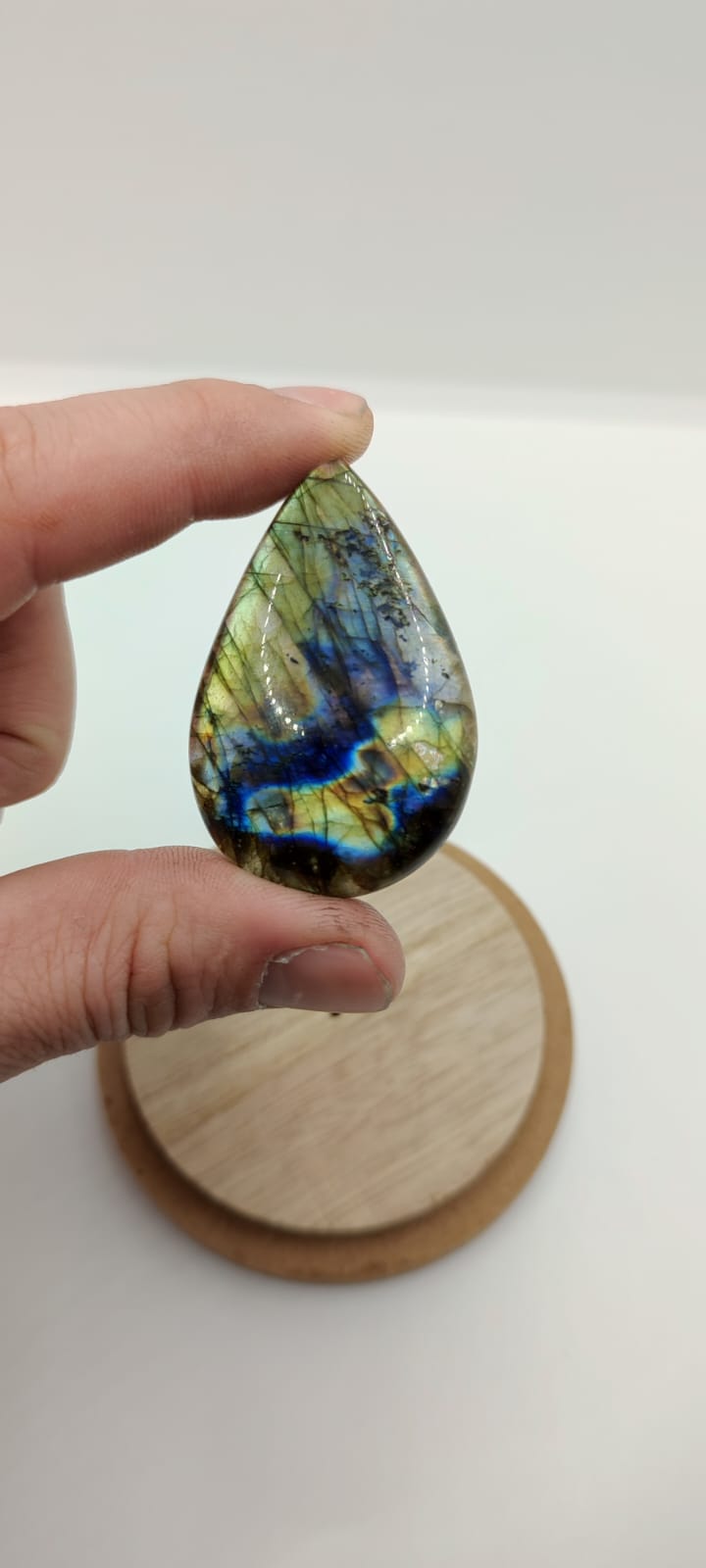 Cabochon Labradorite