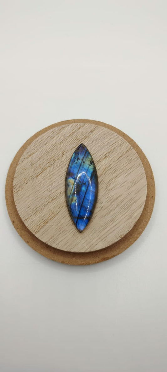 Cabochon Labradorite