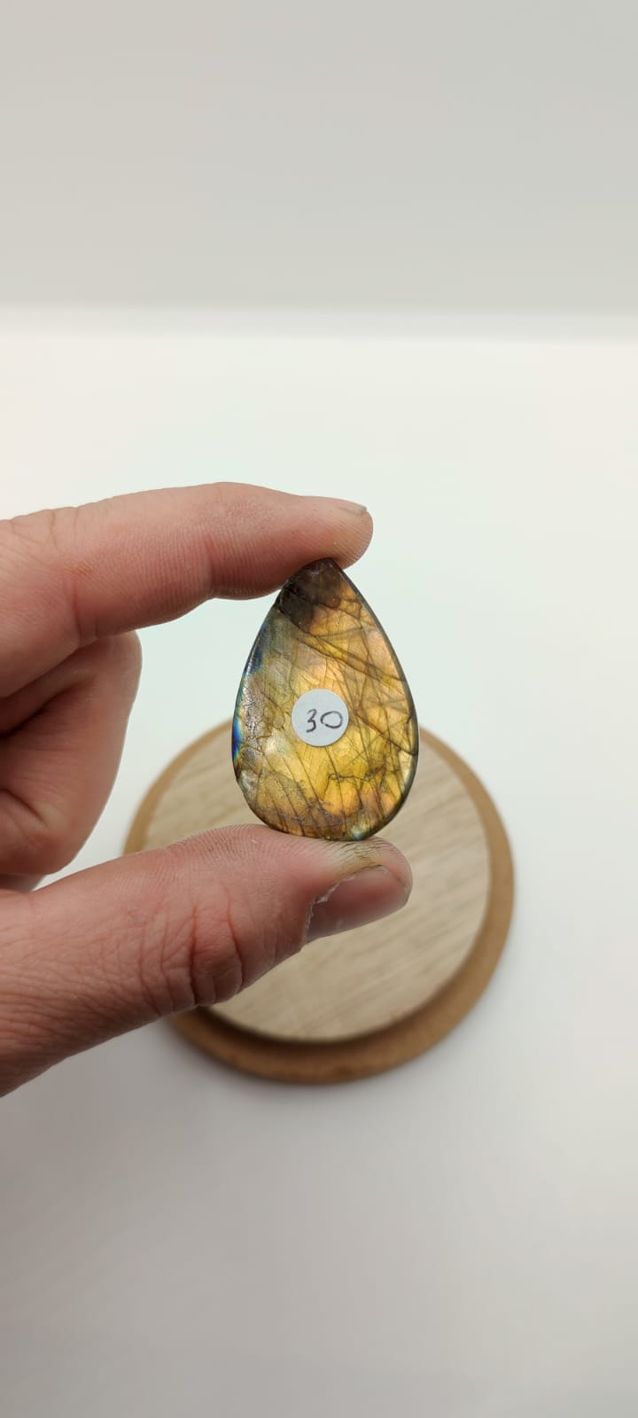 Cabochon Labradorite