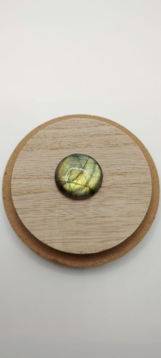 Cabochon Labradorite