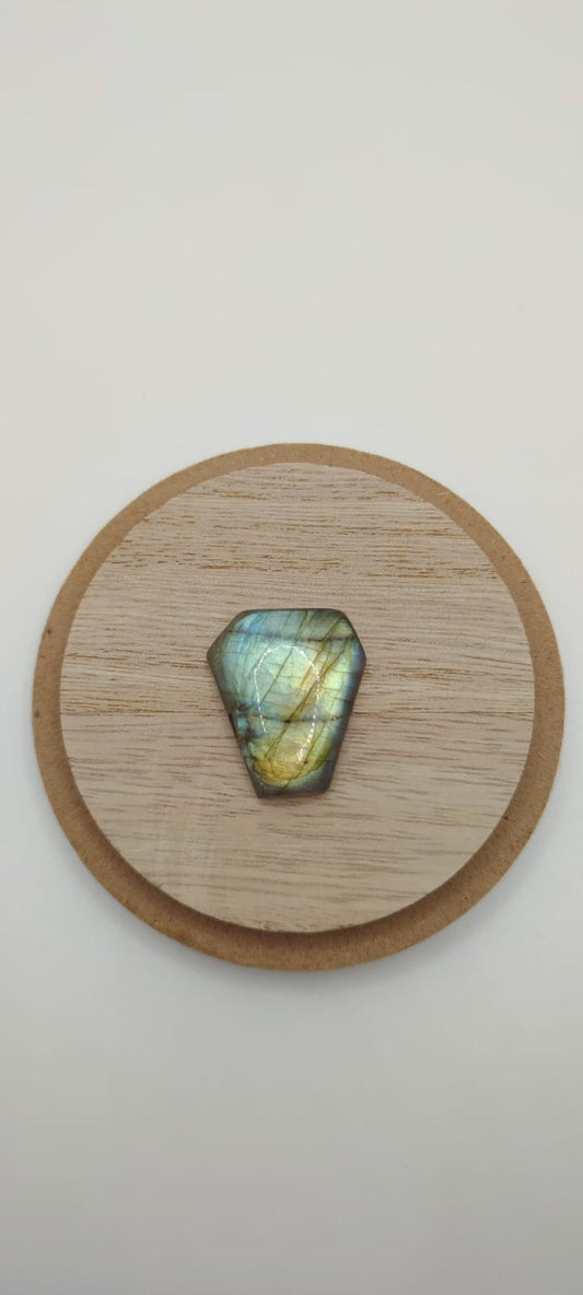 Cabochon Labradorite