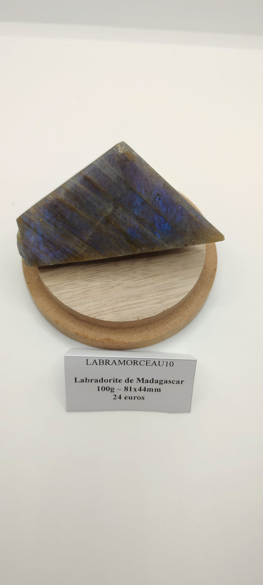 Labradorite : Morceau Semi poli