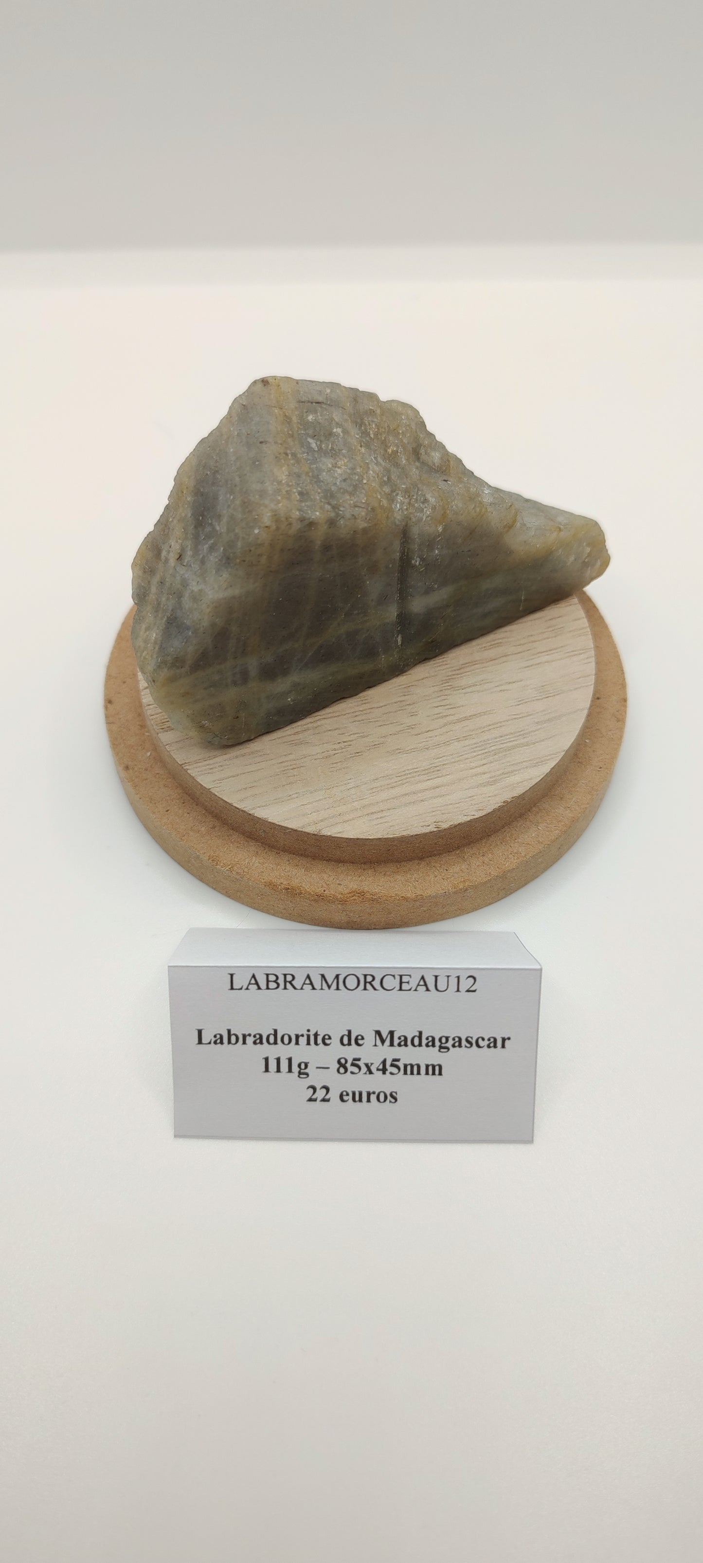 Labradorite : Morceau Semi poli