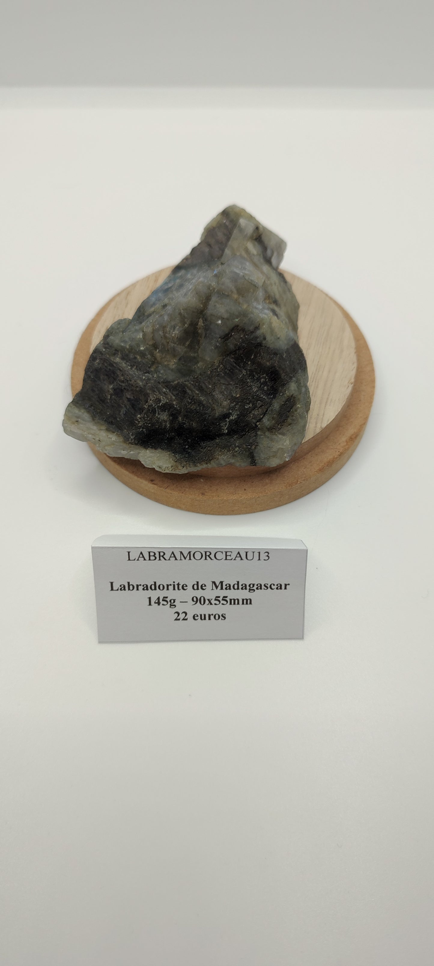 Labradorite : Morceau Semi poli